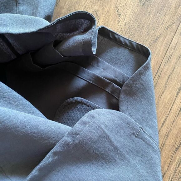 Lululemon Flat Front Relaxed Shorts - Picture 6 of 6